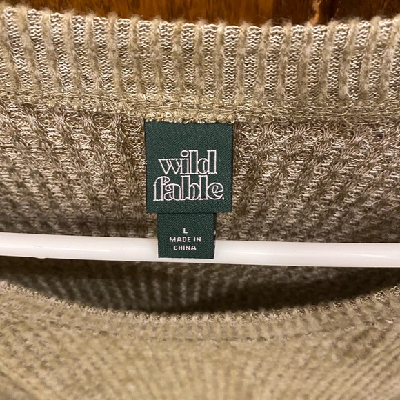 Sweater - Picture 2 of 2